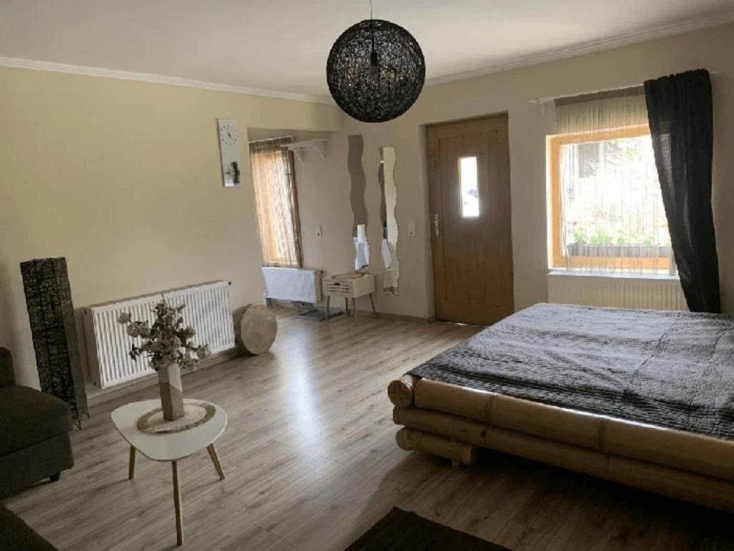 Pava Panzio Bed & Breakfast Soltvadkert Exterior photo