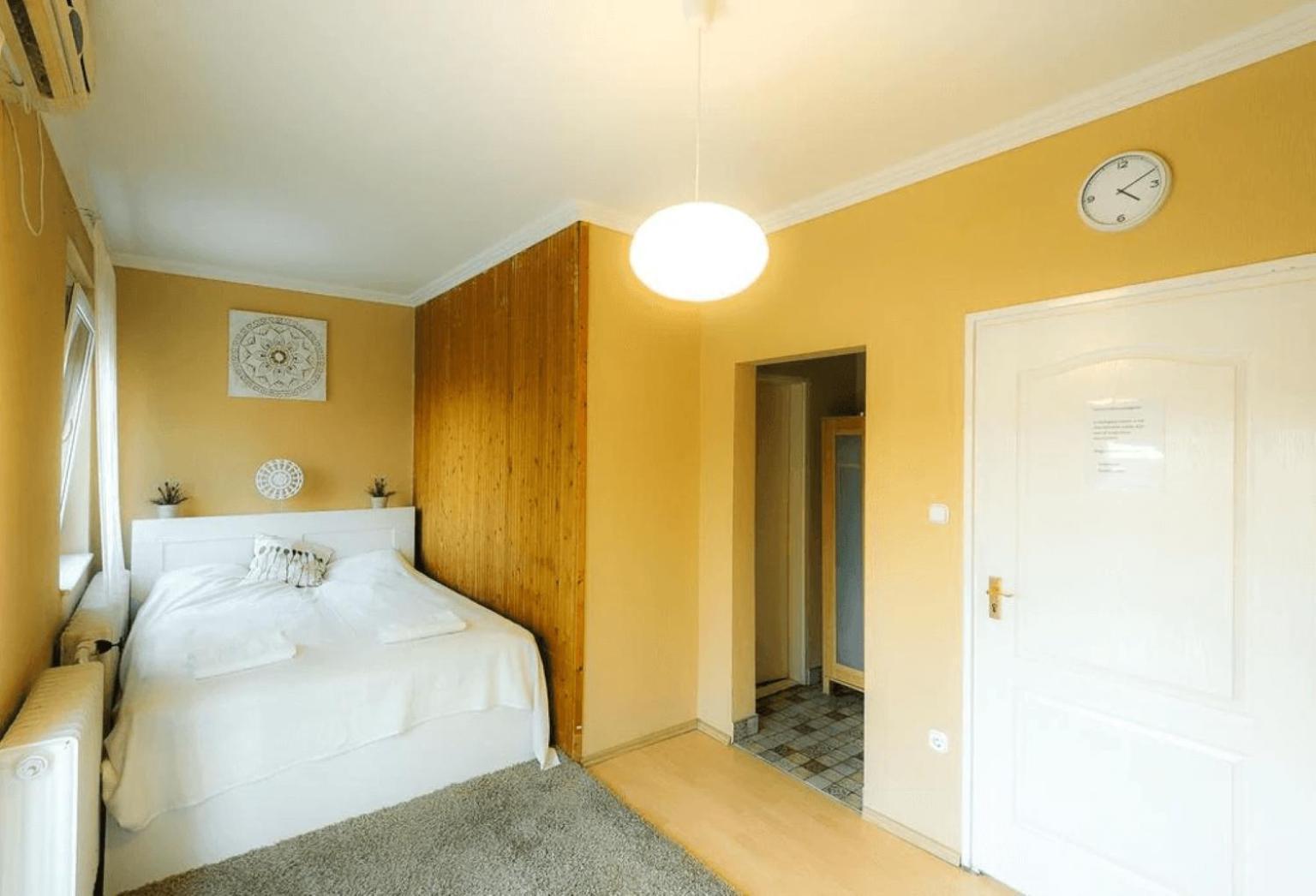 Pava Panzio Bed & Breakfast Soltvadkert Exterior photo